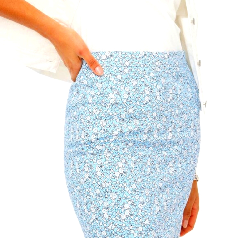 Printed Floral Pencil Skirt